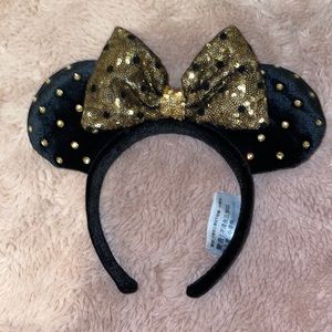 Black and Gold Minnie Mouse ears